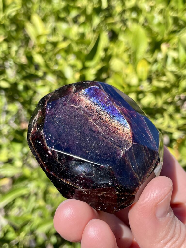 Rainbow Flash Garnet